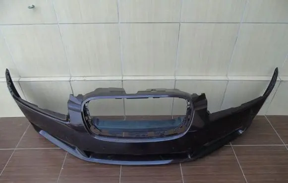Jaguar XF Front bumper