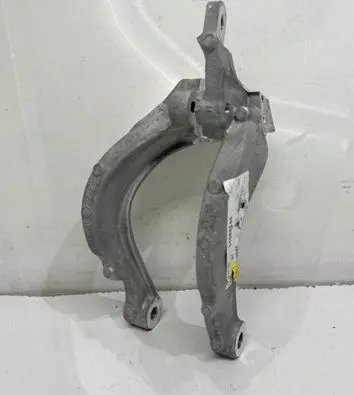 Volvo S60 Coil spring mount 31478123