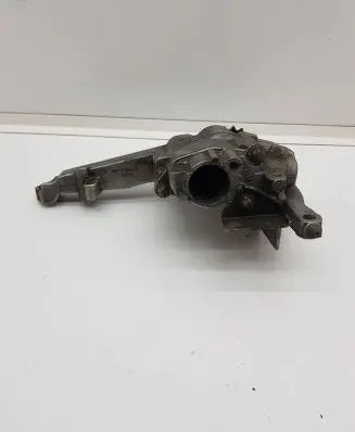 Mercedes-Benz E W211 Oil pump 6421810801