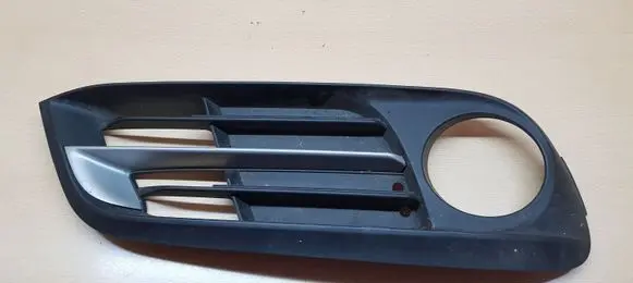 BMW 5 F10 F11 Front bumper lower grill 7331736