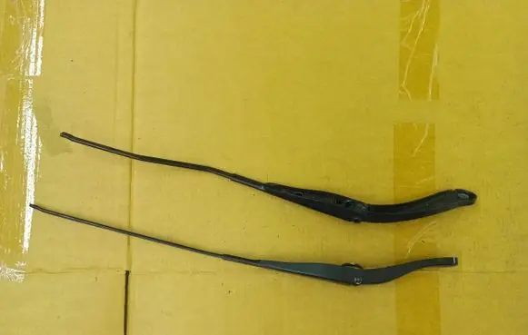 Dacia Sandero Front wiper blade arm 288865045r 288818586r