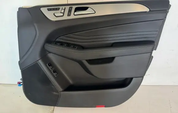Mercedes-Benz GLE (W166 - C292) Front door card panel trim A1662641232