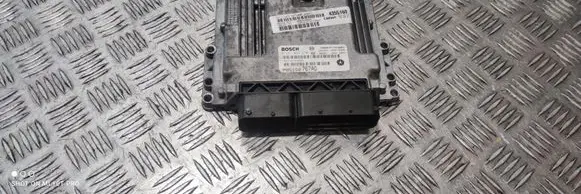 Jeep Grand Cherokee Engine control unit/module ECU P05150767AD
