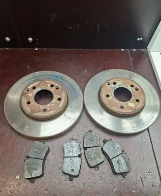 Mercedes-Benz C W203 Front brake disc