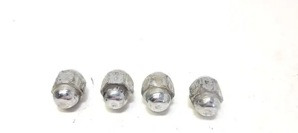Subaru Forester SH Nuts/bolts 