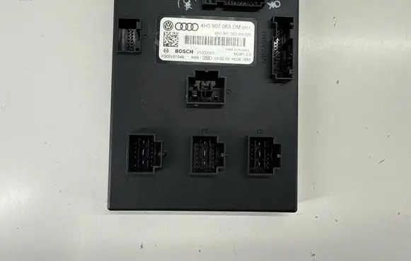 Audi A7 S7 4G Comfort/convenience module 4H0907063DM 4H0907063AM 4H0907063