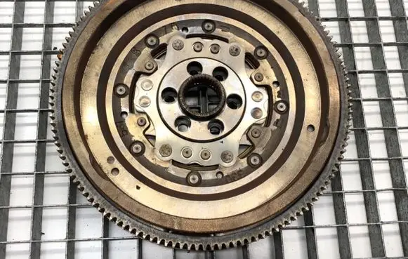 Volkswagen Tiguan Dual mass flywheel 03L105266DQ