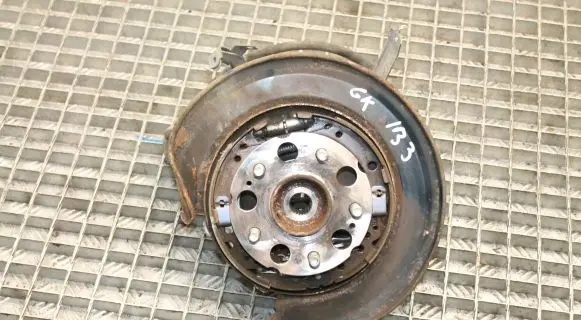 Honda CR-V Rear wheel hub