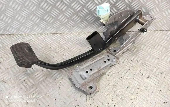 Ford Transit - Tourneo Connect Brake pedal AV612467GB 12461M01