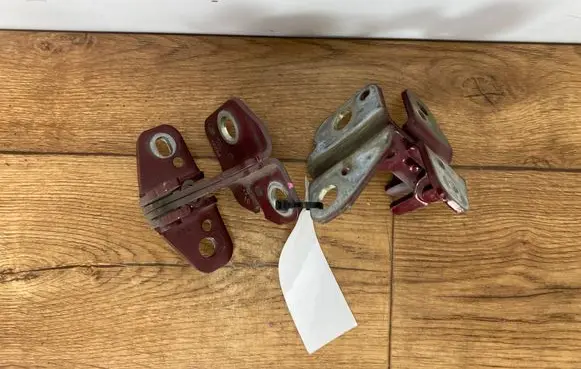 Ram 1500 DT Front door hinge set 643ACPINYA