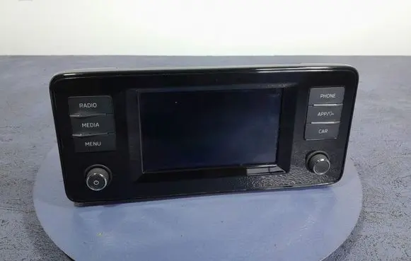 Skoda Fabia Mk1 (6Y) Radio/CD/DVD/GPS head unit 654035869J