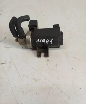 Opel Zafira B Turbo solenoid valve 897219 72190339 04T345