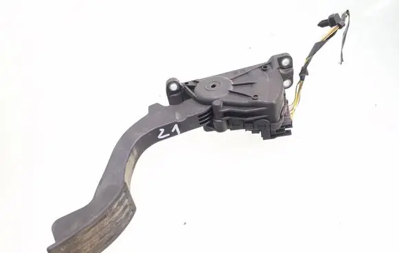 Ford Focus Accelerator throttle pedal 4M519F836AH 6PV00864101