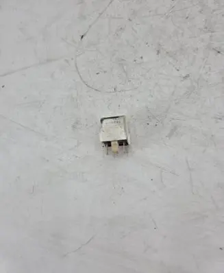 BMW 5 E34 Other relay V23134C52X90 1729004