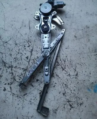 Honda Civic IX Front door window regulator with motor