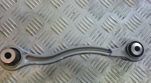 Mercedes-Benz C W205 Rear upper control arm/wishbone 20402RSA6