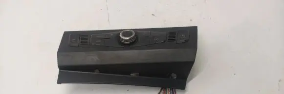 Audi A5 8T 8F Climate control unit 8K1820043AF