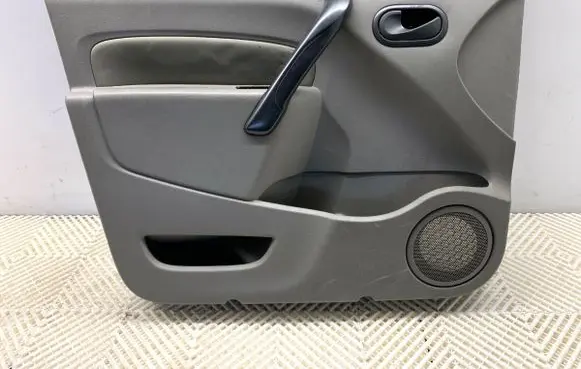 Renault Kangoo II Front door card panel trim 