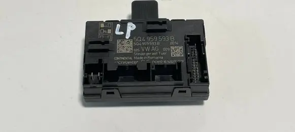 Skoda Octavia Mk3 (5E) Door control unit/module 5Q4959593B 34778