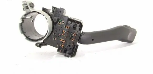 Volkswagen PASSAT B5 Light switch 8L0953513