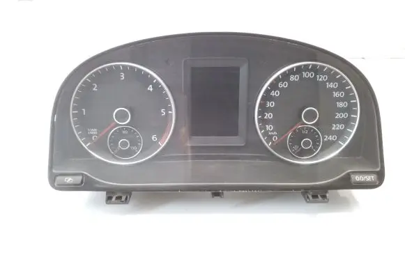 Volkswagen Caddy Speedometer (instrument cluster) 2K0920875E