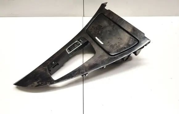 BMW 6 F12 F13 Cup holder front 9197227 B0701093 507893