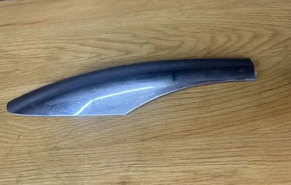 Volkswagen PASSAT B5.5 Roof bar rail cover 3B9860145C