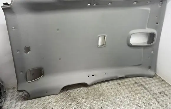 KIA Sorento Headlining 