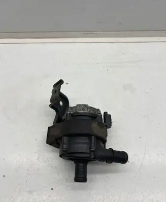 Renault Trafic III (X82) Electric auxiliary coolant/water pump 210100113R 10R058557 0392024097