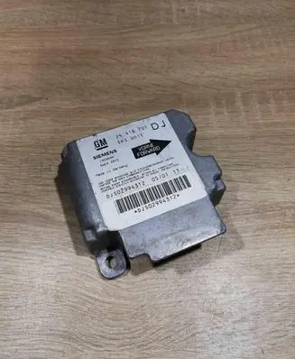 Opel Vectra B Airbag control unit/module 24416701