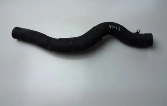 Mitsubishi Outlander Engine coolant pipe/hose 1370A665