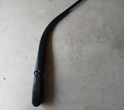 Mazda 6 Rear wiper blade arm