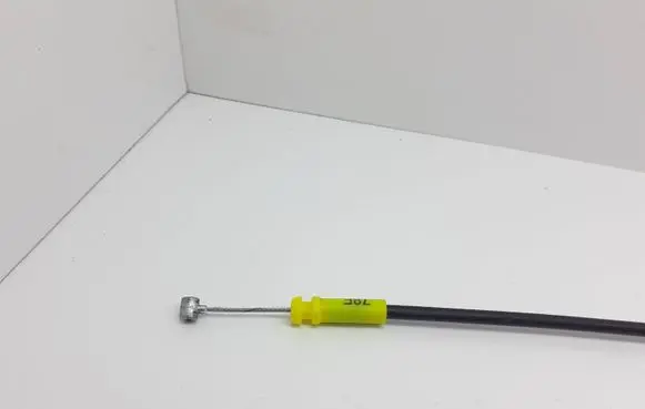 Toyota Avensis T270 Front door cable line 