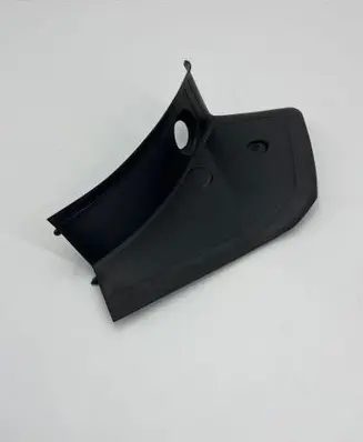 Rear/tail light trim molding