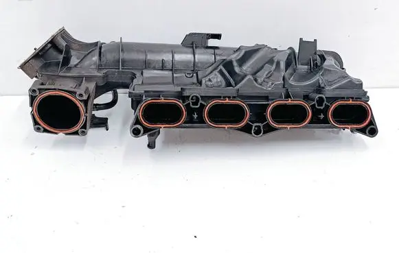 Mercedes-Benz GLA W156 X156 Intake manifold A2700900737Q06