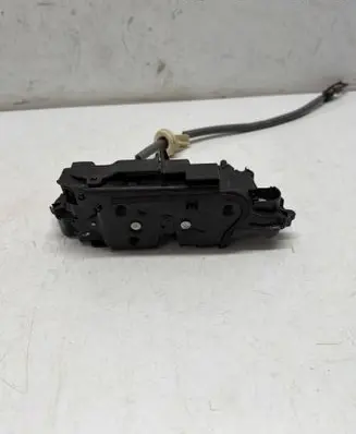 Volkswagen Tiguan Front door lock A05546 5NB837015E JPS260220