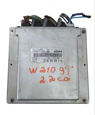 Mercedes-Benz E W210 Engine control unit/module ECU A0265452632 0281001884