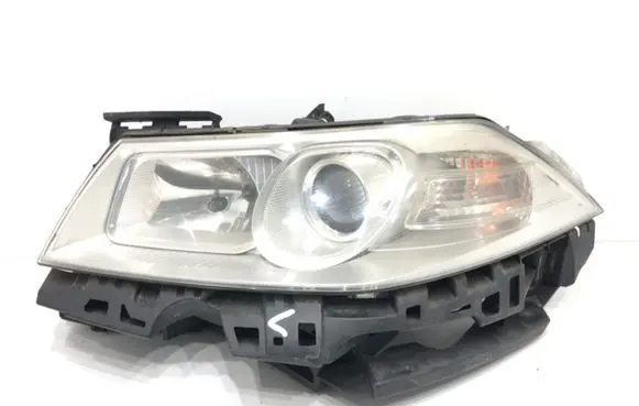 Renault Megane II Headlight/headlamp 8200412741A