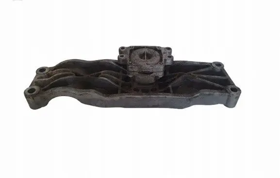 Dodge Challenger Gearbox mounting bracket 04726088AE