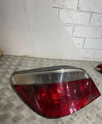 BMW 5 E60 E61 Rear/tail lights 6923305