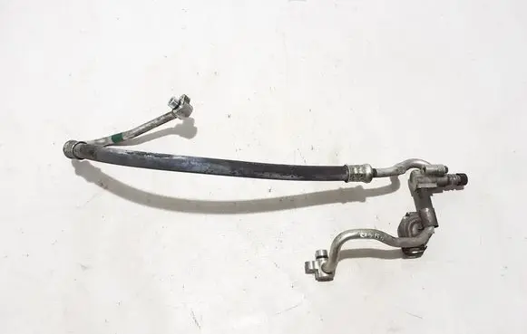 Mazda CX-3 Air conditioning (A/C) pipe/hose DB2W61461A