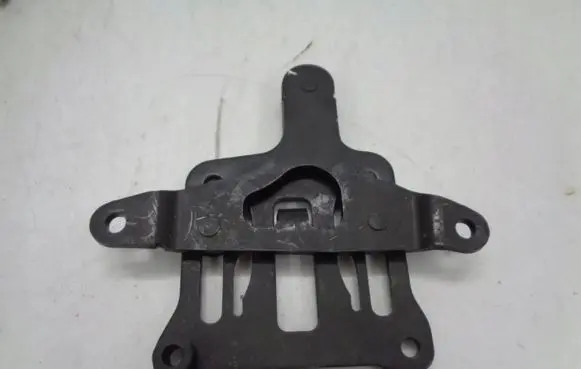 BMW 7 F01 F02 F03 F04 Other engine bay part 718443607