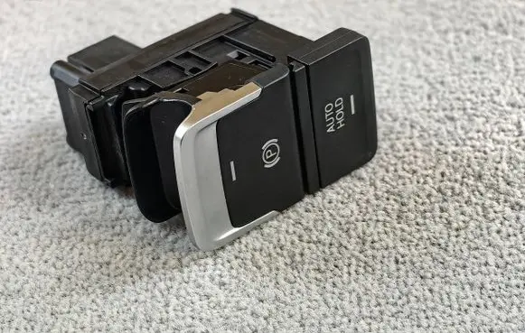 Volkswagen Golf VII Hand parking brake switch 5G0927225D