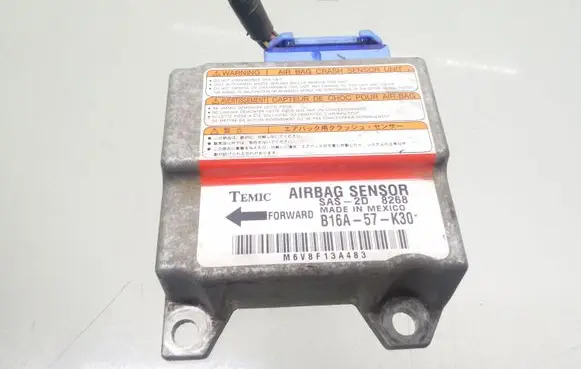 Mazda 323 Airbag control unit/module B16A57K30 M6V8F13A483