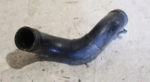 Subaru Forester SG Air intake hose/pipe