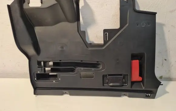 Mercedes-Benz A W169 Dashboard lower bottom trim panel A1696800039