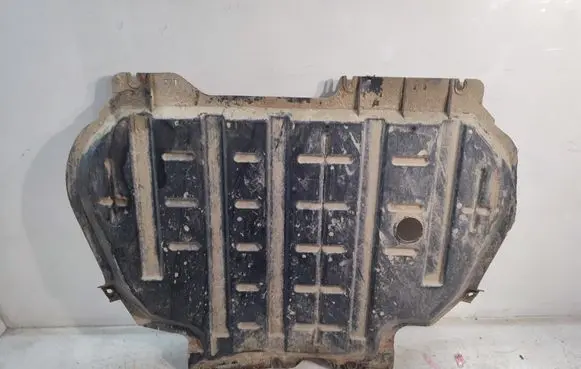 Nissan Pathfinder R51 Engine splash shield/under tray 50831EA400