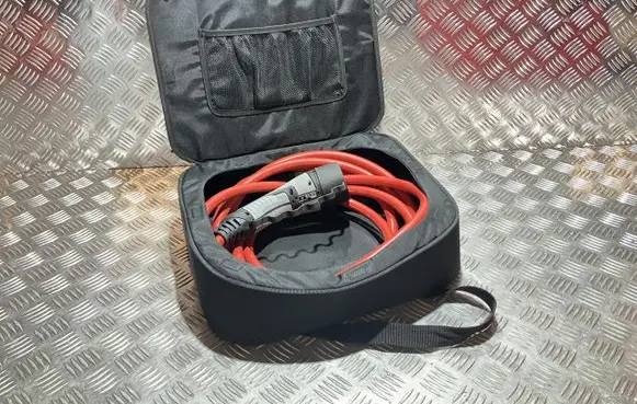 Opel Mokka B Electric car charging cable DG17400