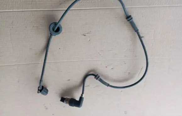 Jaguar XJ X300 ABS brake wheel speed sensor