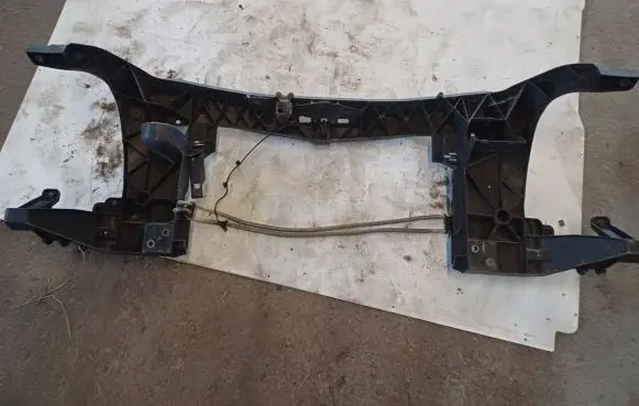 Volkswagen Crafter Radiator support slam panel 9068800103